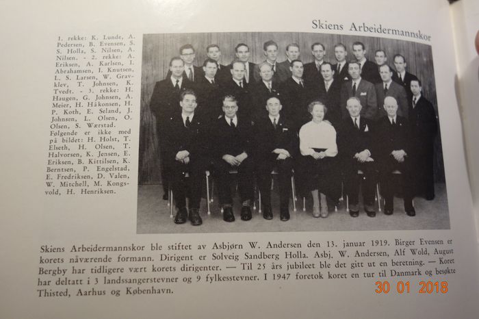 Skiens Arbeidermandskor ble stiftet 13.1.1919 av Asbjørn W.Andersen